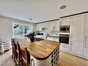 Photo 18- click for photo gallery